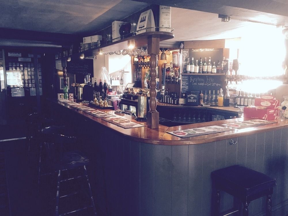 The Globe Inn Buckfastleigh Eksteriør bilde